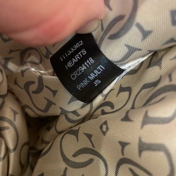 GUESS // shoulder bag // pink+cream //croc-embossed // bow+heart // rhinestones - Picture 16 of 17